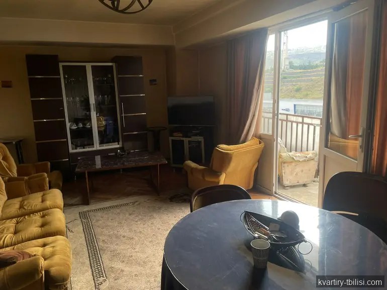 Четырёхкомнатная квартира в Дигомском массиве — 102 000 USD | Tbilisi Homes