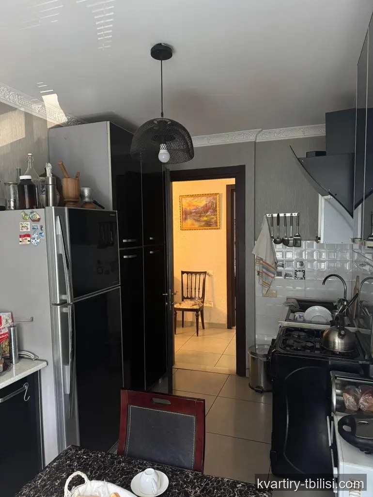 8-комнатная квартира в Дигомском массиве — 275 000 USD | Tbilisi Homes