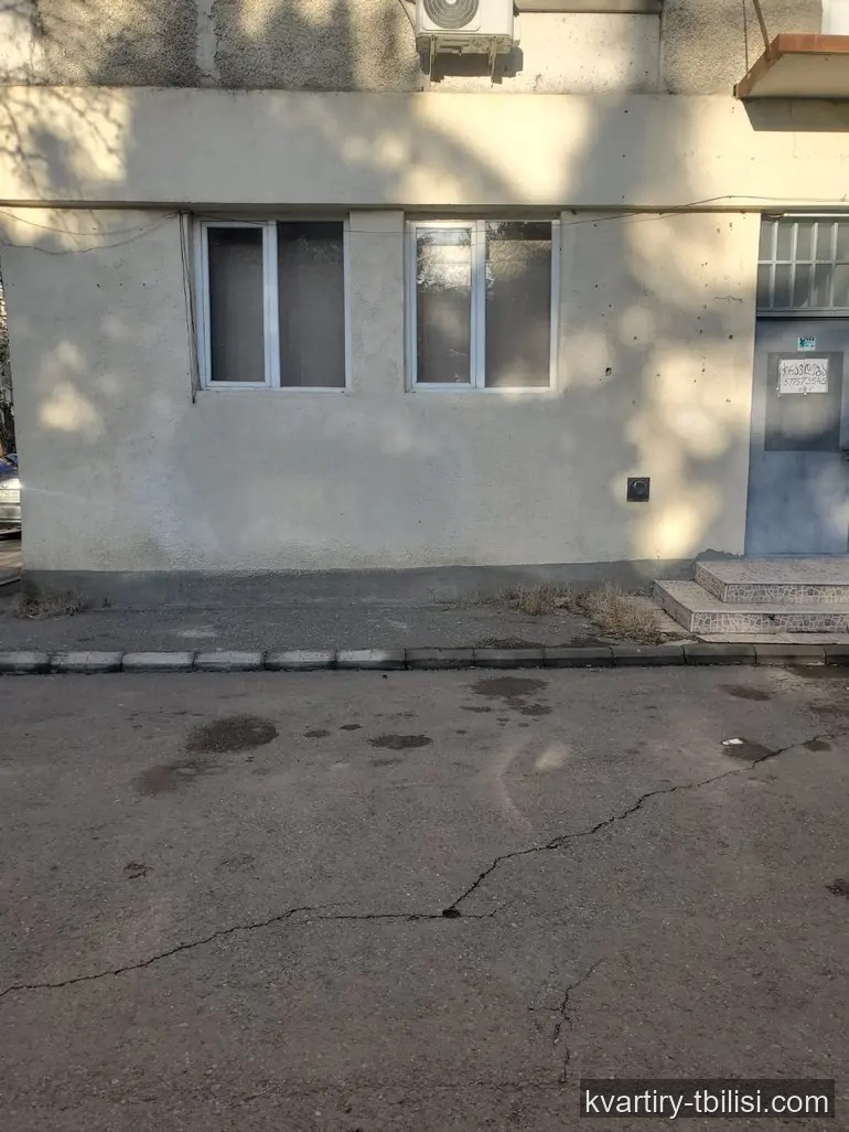 4-bedroom Apartment for sale in Gldani, Tbilisi, 80 sqm, floor 1/9 — 113 000 USD | Tbilisi Homes