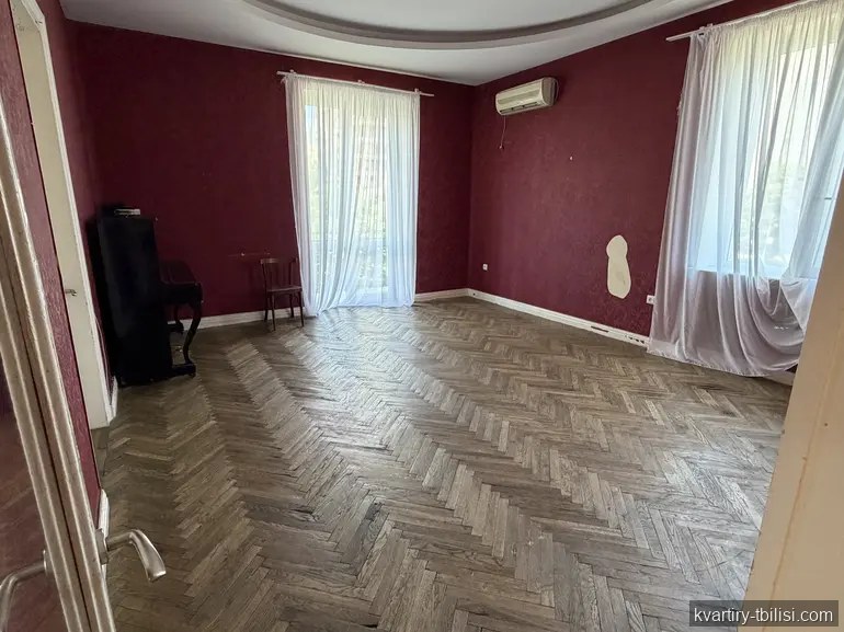 Четырёхкомнатная квартира в Исани — 120 000 USD | Tbilisi Homes
