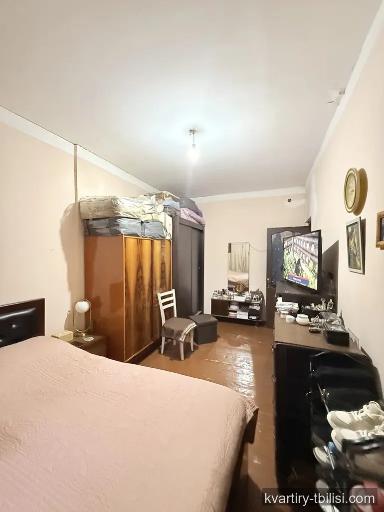 4-bedroom Apartment for sale in Isani, Tbilisi, 98.5 sqm, floor 1/4 — 85 000 USD | Tbilisi Homes