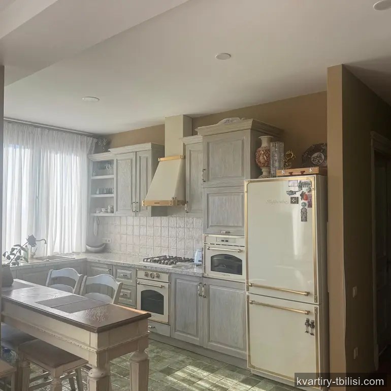 3-bedroom Apartment for sale in Krtsanisi, Tbilisi, 122 sqm, floor 5/7 — 427 000 USD | Tbilisi Homes