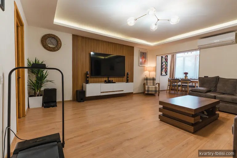 4-bedroom Apartment for sale in Lisi, Tbilisi, 118 sqm, floor 2/12 — 155 000 USD | Tbilisi Homes
