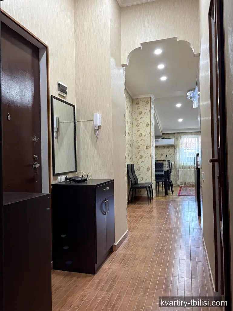 Трёхкомнатная квартира на Московском проспекте — 98 000 USD | Tbilisi Homes