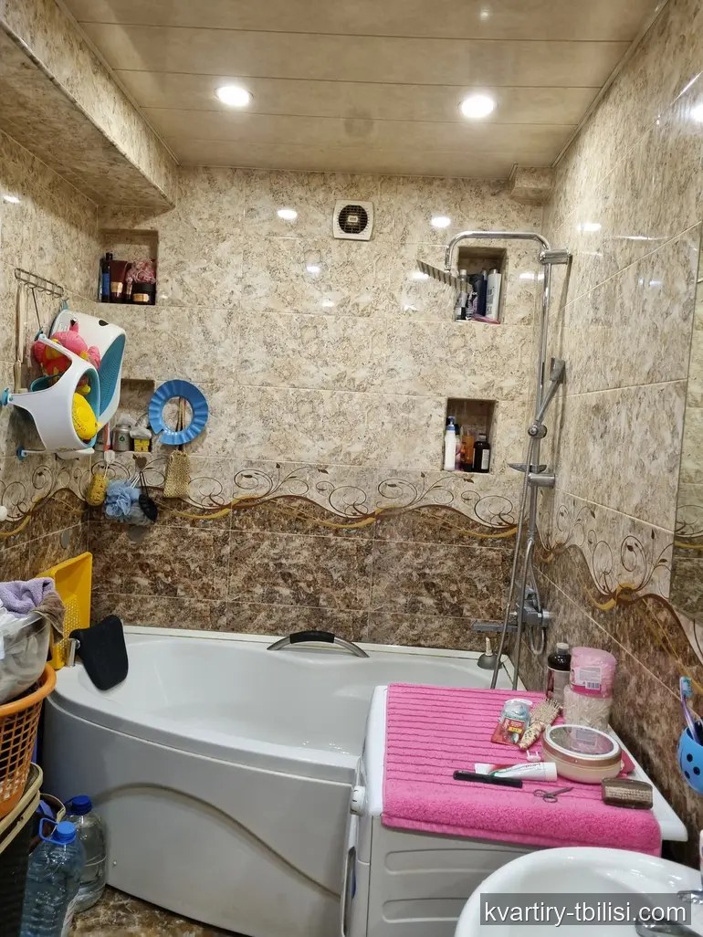 Трёхкомнатная квартира на Московском проспекте — 120 000 USD | Tbilisi Homes