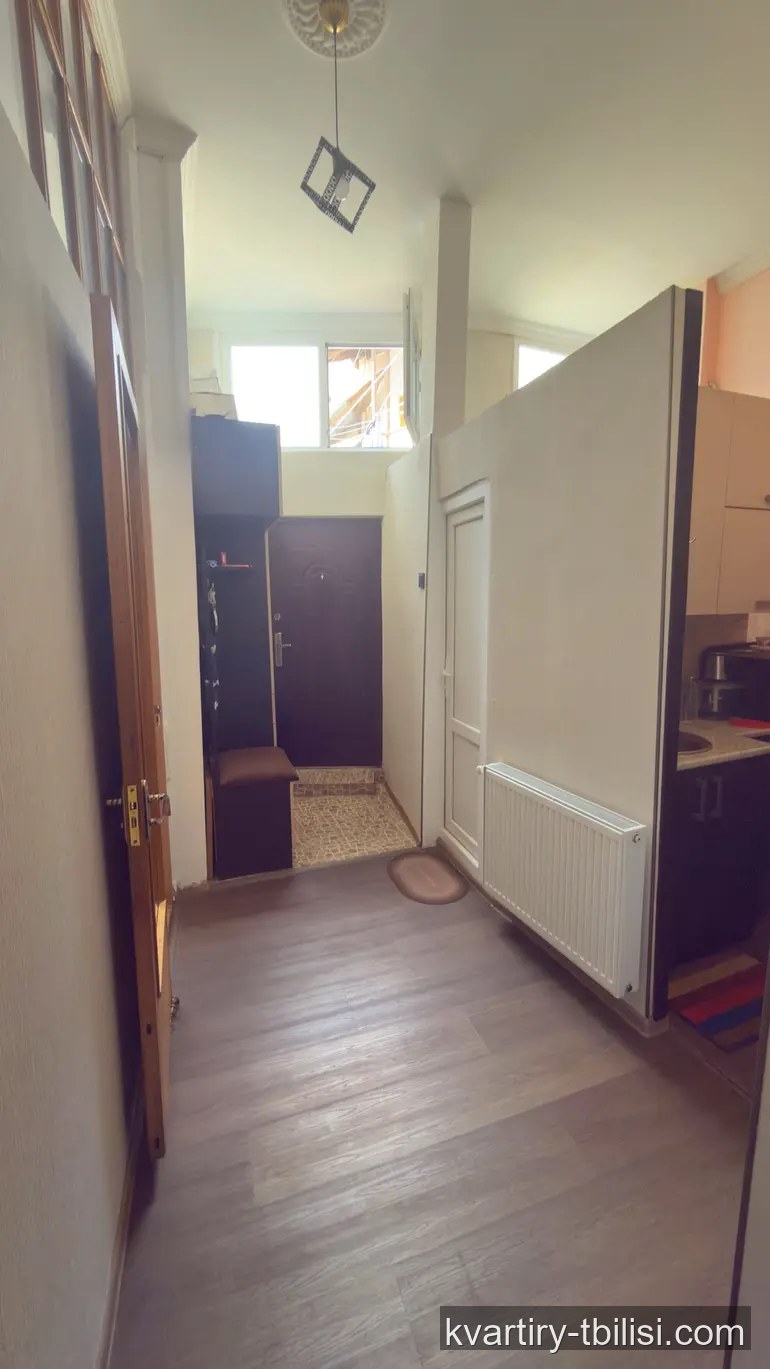 Трёхкомнатная квартира на Мтацминде — 115 000 USD | Tbilisi Homes