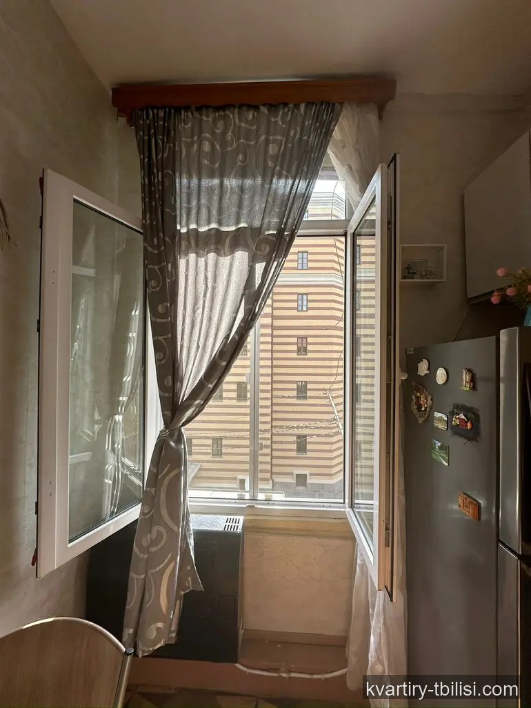 4-bedroom Apartment for sale in Mtatsminda, Tbilisi, 112 sqm, floor 4/4 — 285 000 USD | Tbilisi Homes
