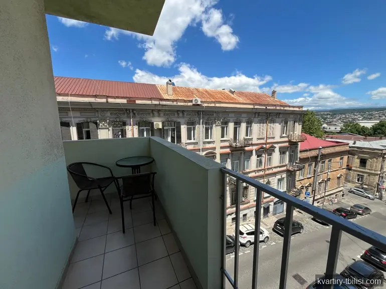 4-bedroom Apartment for sale in Mtatsminda, Tbilisi, 139 sqm, floor 4/6 — 556 000 USD | Tbilisi Homes
