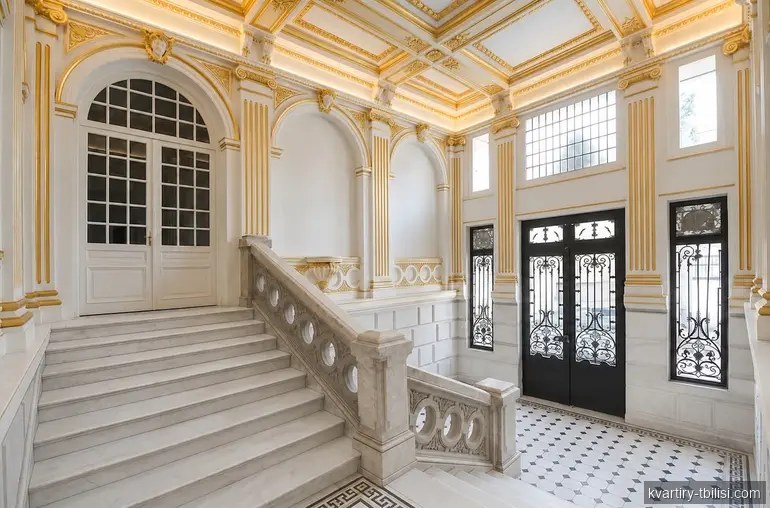 4-bedroom Apartment for sale in Mtatsminda, Tbilisi, 86 sqm, floor 1/2 — 390 000 USD | Tbilisi Homes