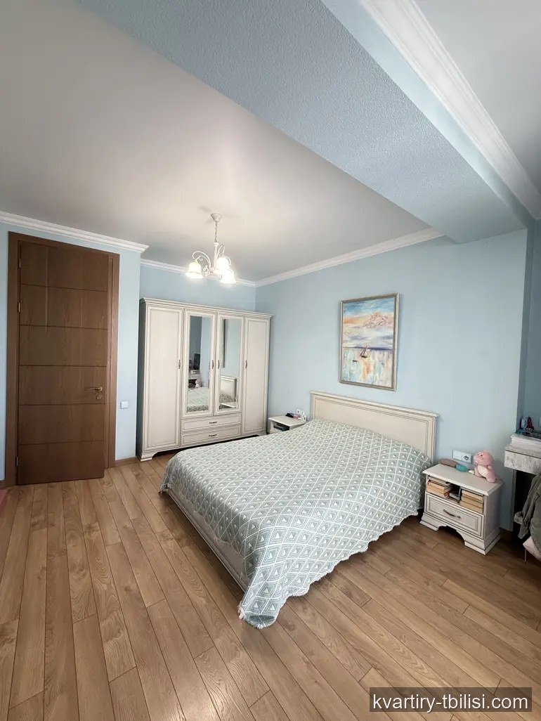 5-комнатная квартира на Мтацминде — 542 000 USD | Tbilisi Homes