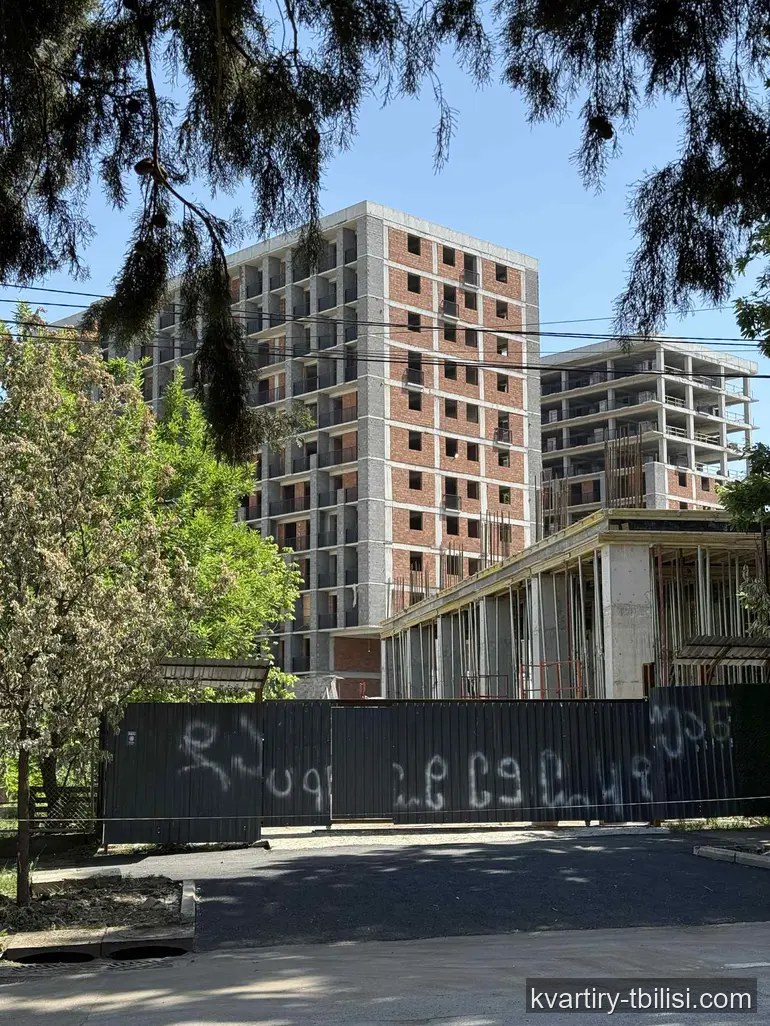 3-bedroom apartment
