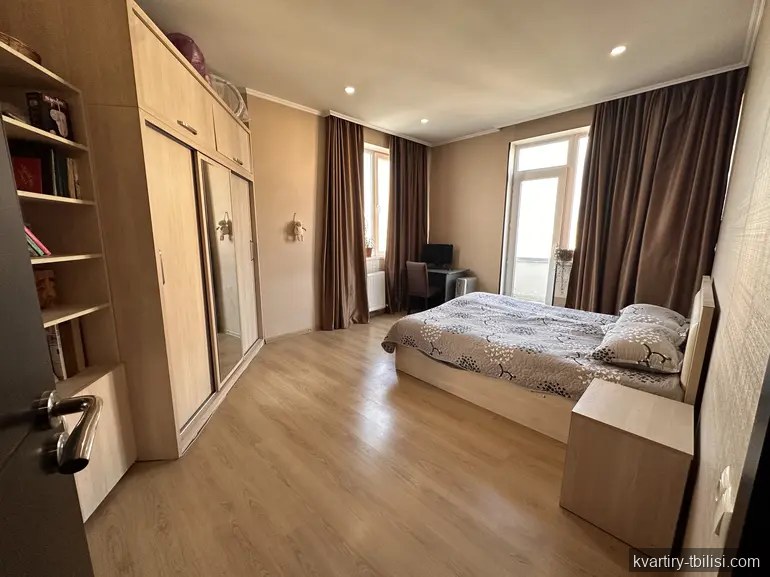 3-bedroom Apartment for sale in Mukhiani, Tbilisi, 93 sqm, floor 10/10 — 110 000 USD | Tbilisi Homes