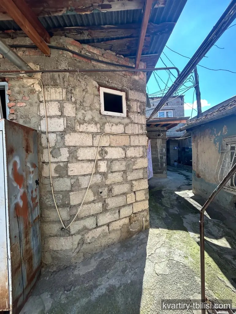 2-bedroom Apartment for sale in Nadzaladevi, Tbilisi, 29.45 sqm, floor 1/1 — 45 000 USD | Tbilisi Homes