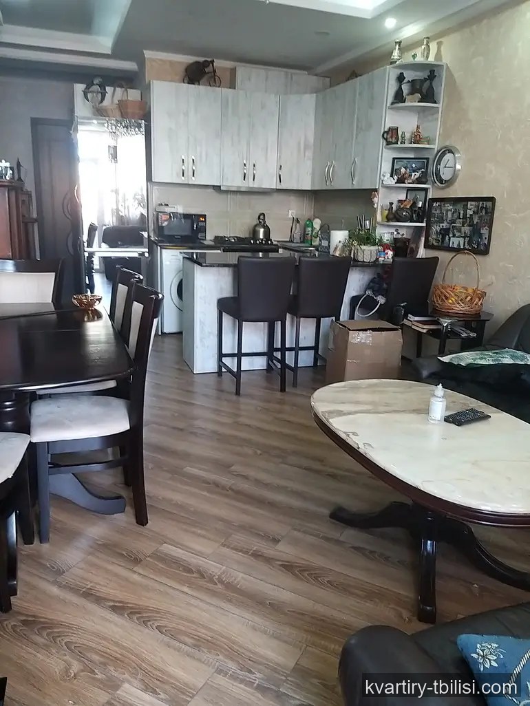 3-bedroom Apartment for sale in Nadzaladevi, Tbilisi, 74 sqm, floor 2/7 — 125 000 USD | Tbilisi Homes