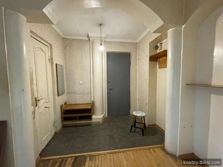 4-bedroom Apartment for sale in Nadzaladevi, Tbilisi, 97 sqm, floor 6/8 — 950 USD | Tbilisi Homes