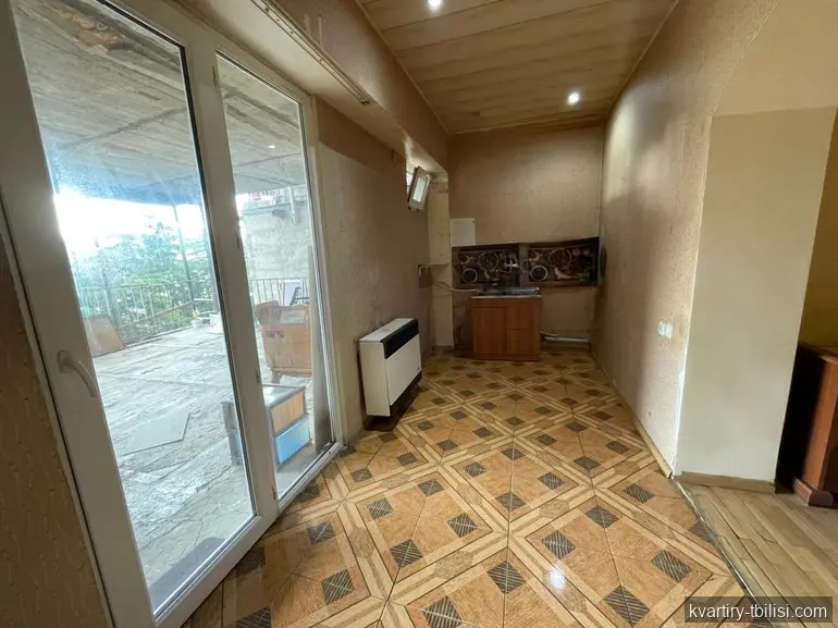 4-bedroom Apartment for sale in Nadzaladevi, Tbilisi, 97 sqm, floor 6/8 — 950 USD | Tbilisi Homes