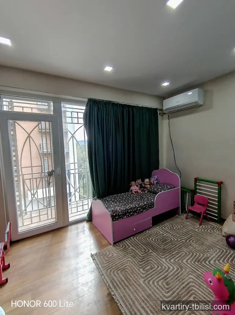 4-bedroom Apartment for sale in Nadzaladevi, Tbilisi, 115 sqm, floor 4/9 — 220 000 USD | Tbilisi Homes