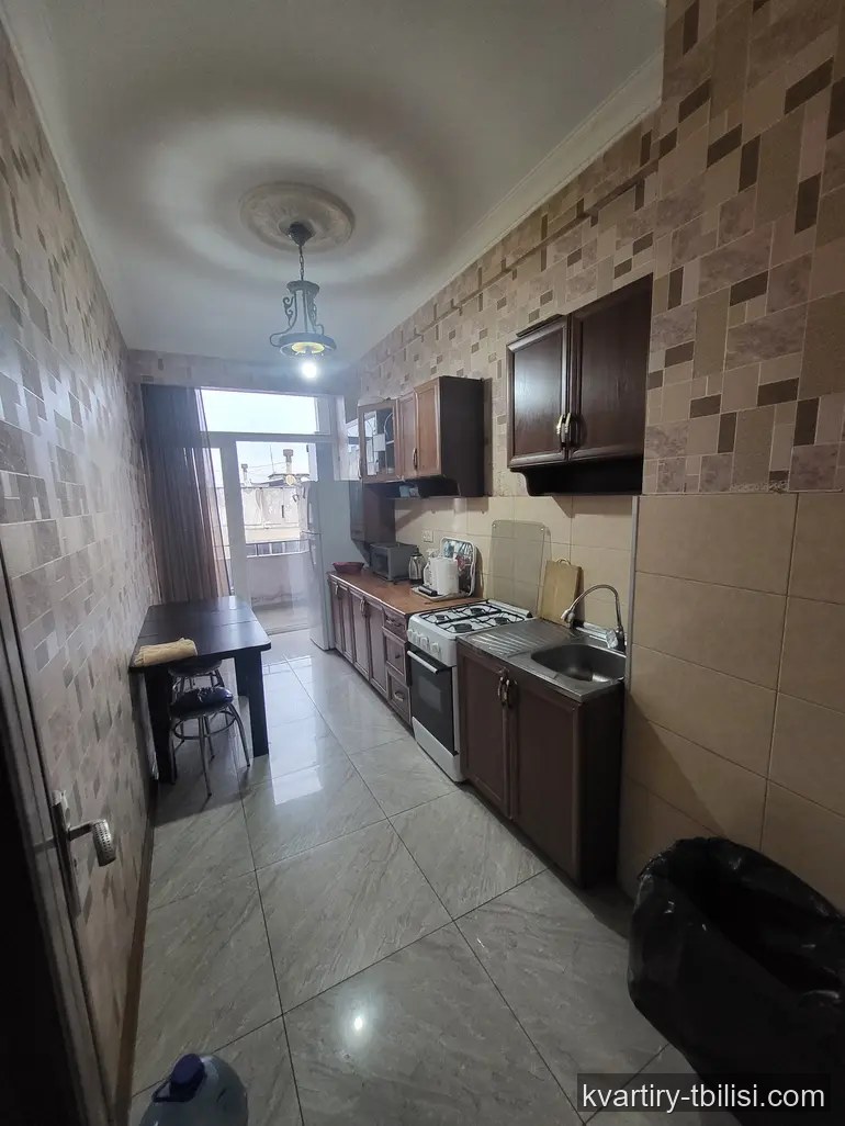5-bedroom Apartment for sale in Nadzaladevi, Tbilisi, 260 sqm, floor 9/10 — 240 000 USD | Tbilisi Homes