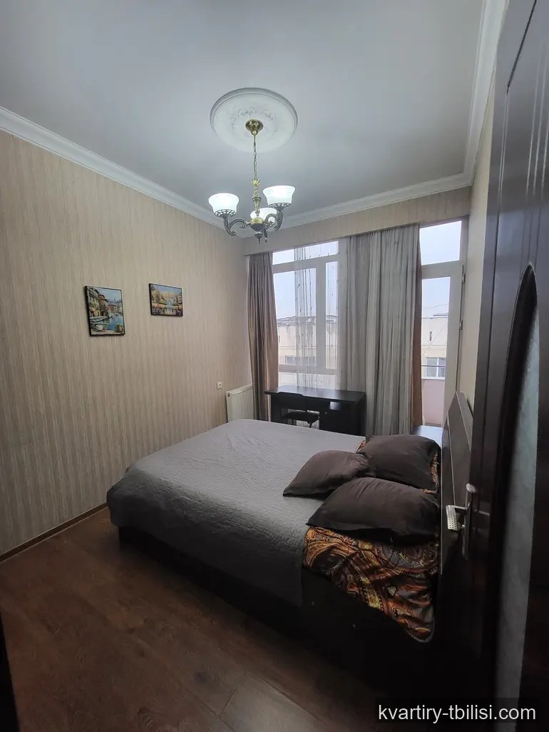 5-bedroom Apartment for sale in Nadzaladevi, Tbilisi, 260 sqm, floor 9/10 — 240 000 USD | Tbilisi Homes