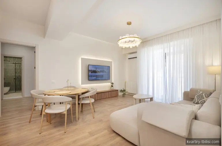 Трёхкомнатная квартира на Нутсубидзе — 170 000 USD | Tbilisi Homes