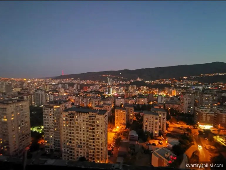 იყიდება 3 ოთახიანი ბინა ნუცუბიძეზე, 145 მ², 17/18 სართული — 239 250 USD | Tbilisi Homes