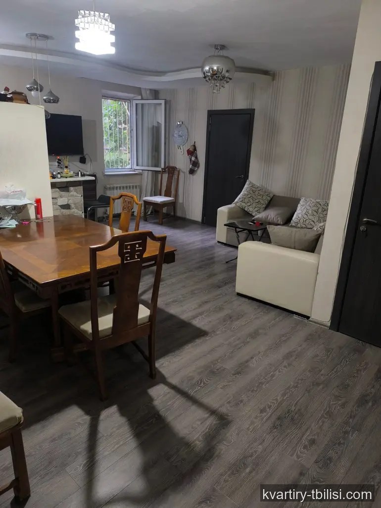 Трёхкомнатная квартира на Нутсубидзе — 89 000 USD | Tbilisi Homes
