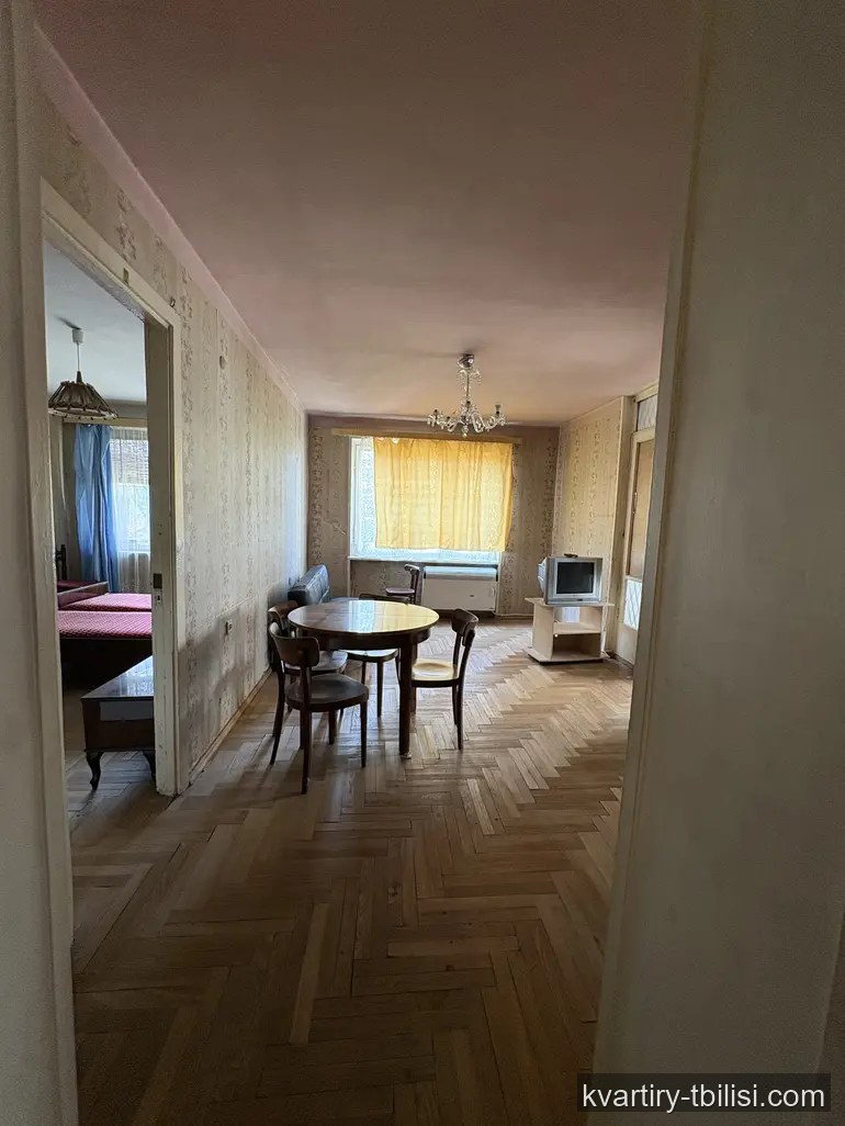 8-комнатная квартира на Нутсубидзе — 160 000 USD | Tbilisi Homes
