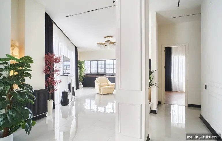 Четырёхкомнатная квартира в Ортачале — 285 000 USD | Tbilisi Homes