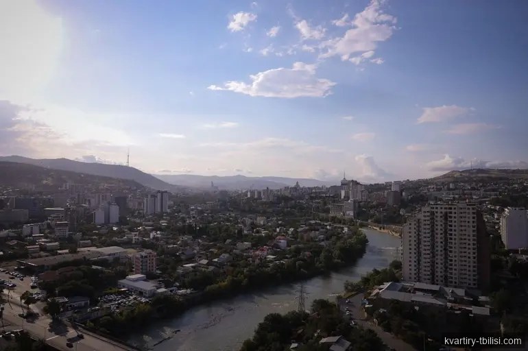 Четырёхкомнатная квартира в Ортачале — 1 148 USD | Tbilisi Homes