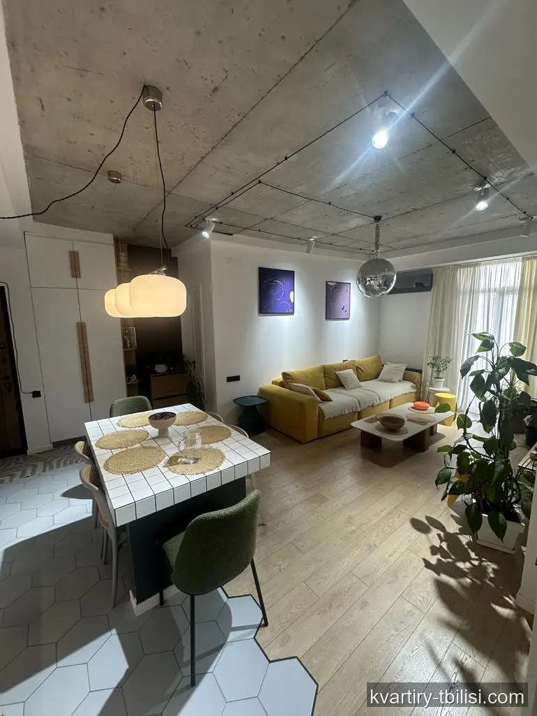 Четырёхкомнатная квартира в Ортачале — 235 000 USD | Tbilisi Homes