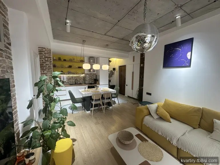 Четырёхкомнатная квартира в Ортачале — 235 000 USD | Tbilisi Homes