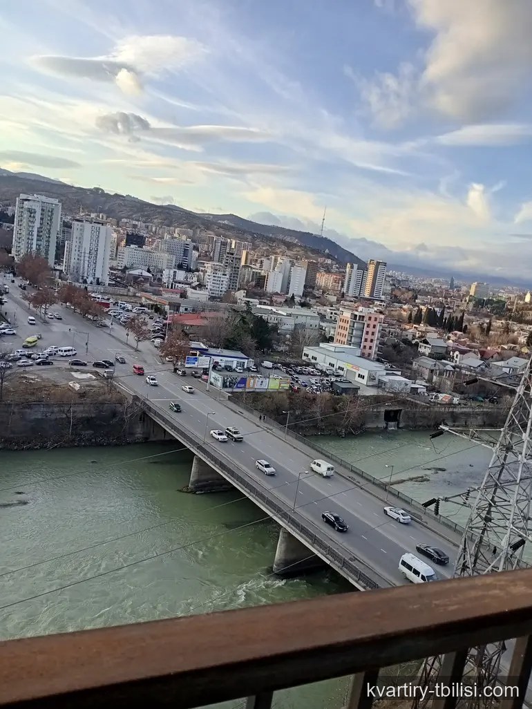 Четырёхкомнатная квартира в Ортачале — 140 000 USD | Tbilisi Homes