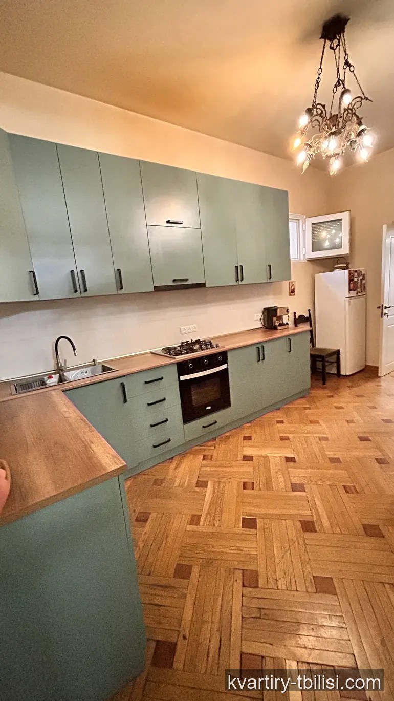7-комнатная квартира в Ортачале — 205 000 USD | Tbilisi Homes