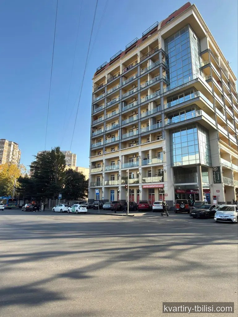 იყიდება 2 ოთახიანი ბინა საბურთალოზე, 60 მ², 6/8 სართული — 139 900 USD | Tbilisi Homes