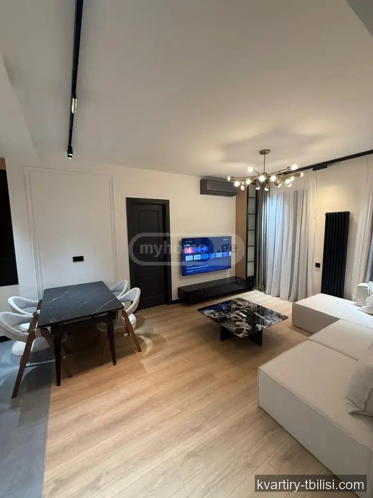 Трёхкомнатная квартира на Сабуртало — 179 000 USD | Tbilisi Homes
