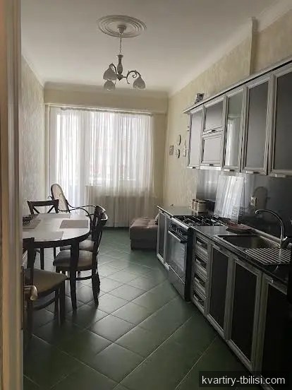 Трёхкомнатная квартира на Сабуртало — 190 000 USD | Tbilisi Homes