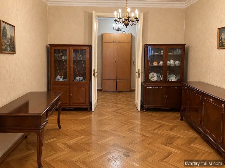 Трёхкомнатная квартира на Сабуртало — 250 000 USD | Tbilisi Homes