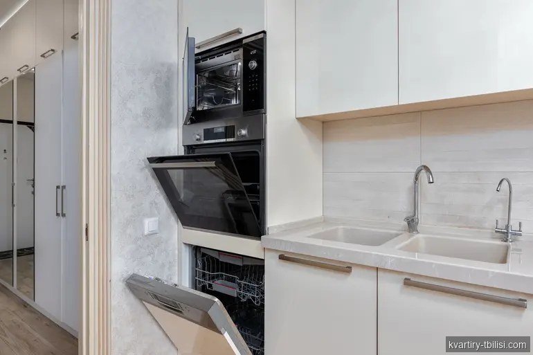 3-bedroom Apartment for sale in Saburtalo, Tbilisi, 127 sqm, floor 24/30 — 432 000 USD | Tbilisi Homes