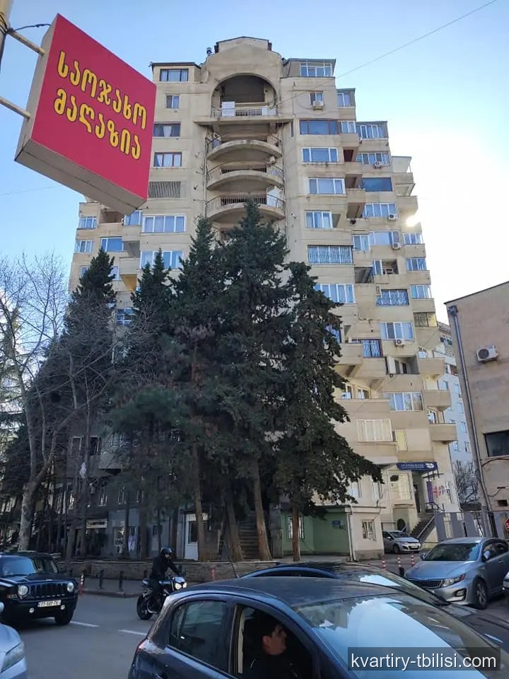 Трёхкомнатная квартира на Сабуртало — 320 000 USD | Tbilisi Homes