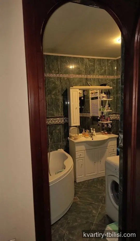 Трёхкомнатная квартира на Сабуртало — 320 000 USD | Tbilisi Homes