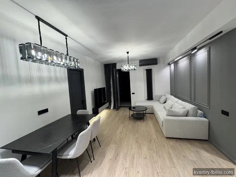 Трёхкомнатная квартира на Сабуртало — 175 000 USD | Tbilisi Homes