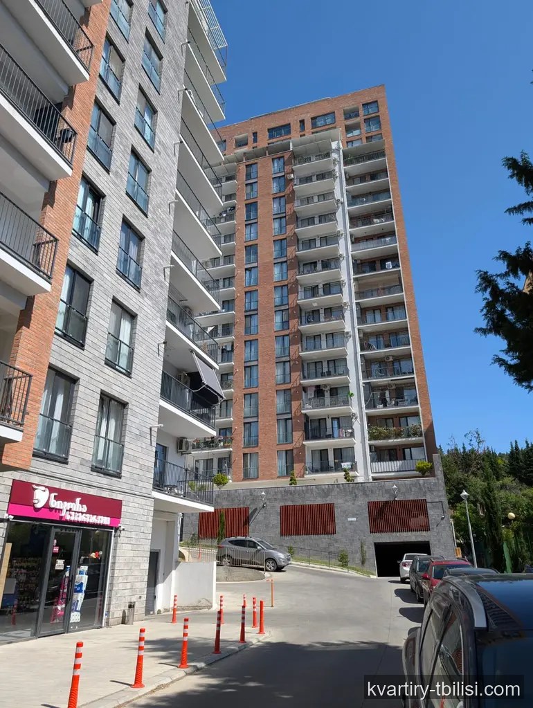 Трёхкомнатная квартира на Сабуртало — 182 000 USD | Tbilisi Homes
