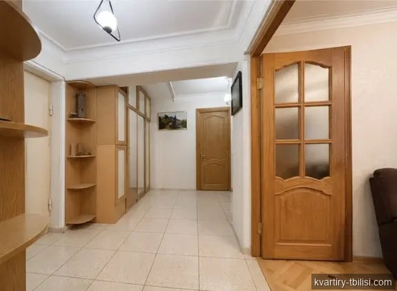 3-bedroom Apartment for sale in Saburtalo, Tbilisi, 90 sqm, floor 2/9 — 206 000 USD | Tbilisi Homes