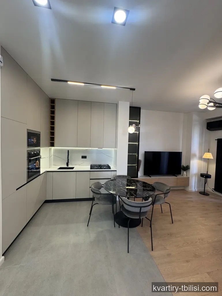 3-bedroom Apartment for sale in Saburtalo, Tbilisi, 83 sqm, floor 12/13 — 192 000 USD | Tbilisi Homes