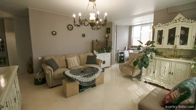 Трёхкомнатная квартира на Сабуртало — 140 000 USD | Tbilisi Homes