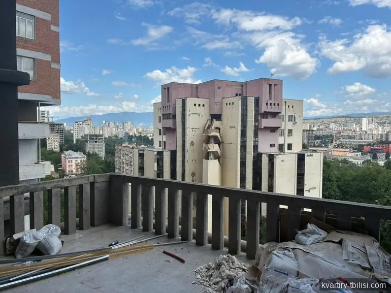 Трёхкомнатная квартира на Сабуртало — 190 000 USD | Tbilisi Homes