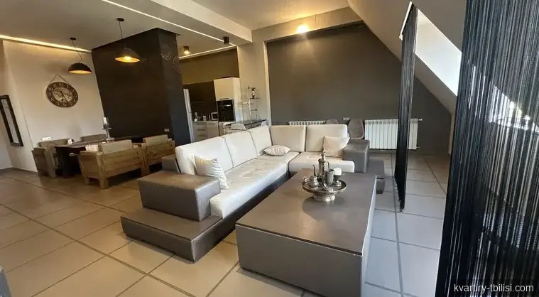 Трёхкомнатная квартира на Сабуртало — 161 000 USD | Tbilisi Homes