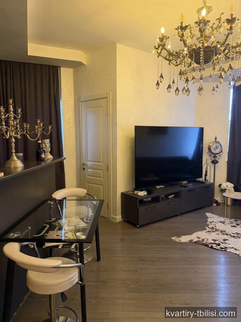 Трёхкомнатная квартира на Сабуртало — 160 000 USD | Tbilisi Homes