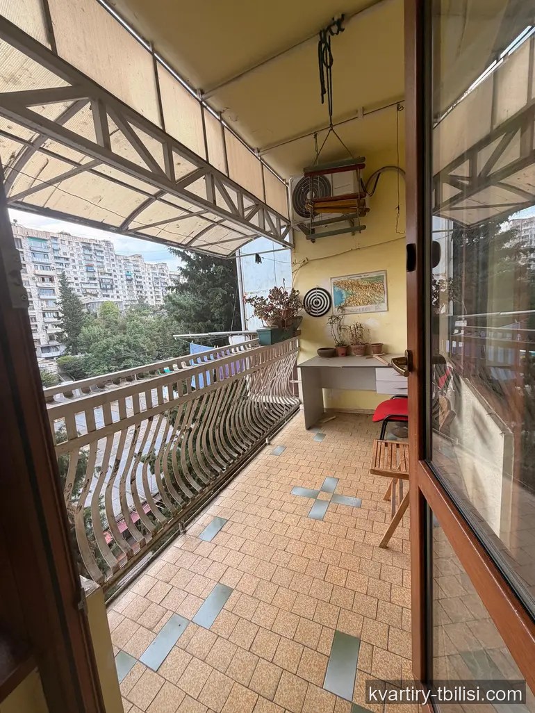 3-bedroom Apartment for sale in Saburtalo, Tbilisi, 94 sqm, floor 6/9 — 141 000 USD | Tbilisi Homes