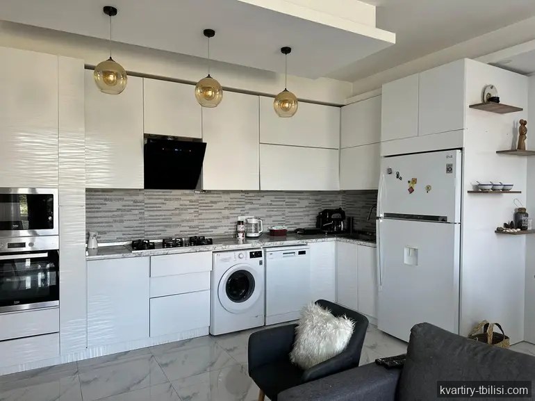 3-bedroom Apartment for sale in Saburtalo, Tbilisi, 92 sqm, floor 4/23 — 129 000 USD | Tbilisi Homes